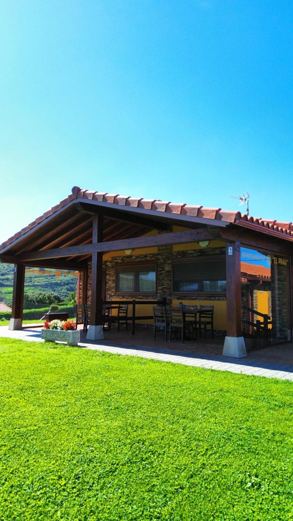 Apartamentos El Prau Ubiarco Exterior photo